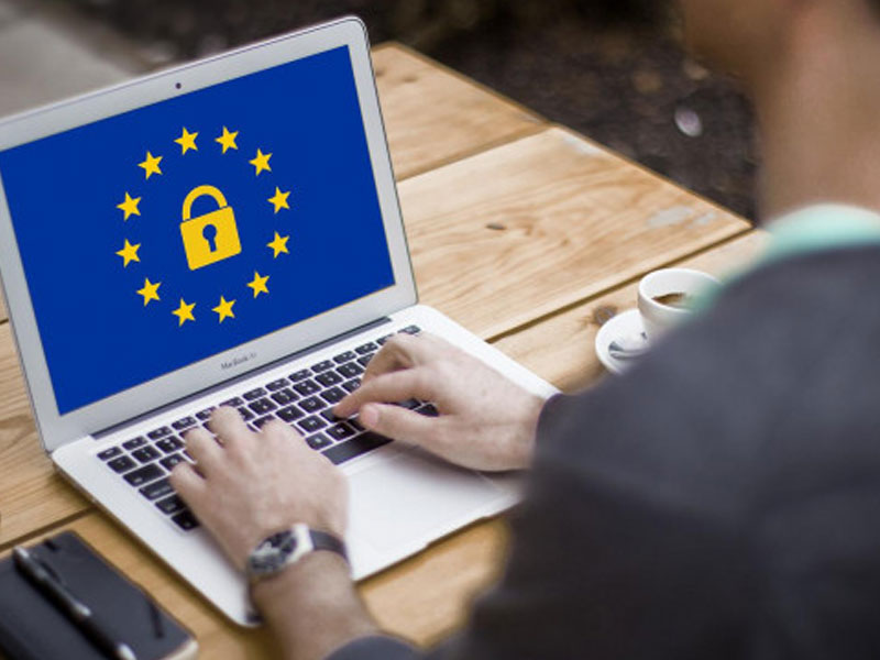 Saatnya Generasi Muda Membuat Orang Tua Melek Internet